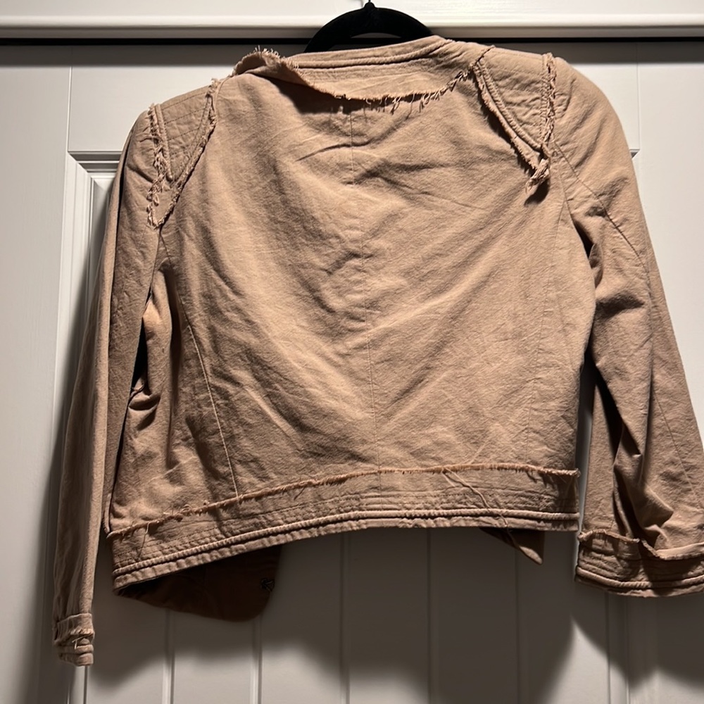 Used Cropped Jacket - Picture 2 of 2
